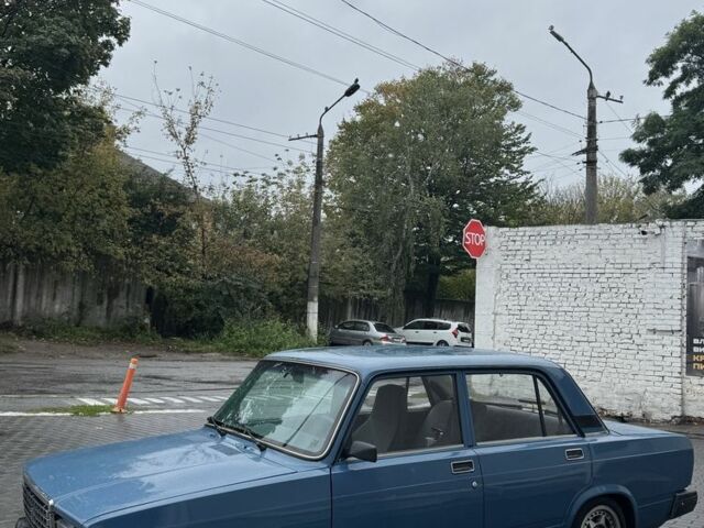 Синий ВАЗ 2107, объемом двигателя 1.5 л и пробегом 79 тыс. км за 1999 $, фото 1 на Automoto.ua