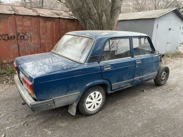 Синий ВАЗ 2107, объемом двигателя 1.5 л и пробегом 60 тыс. км за 831 $, фото 5 на Automoto.ua