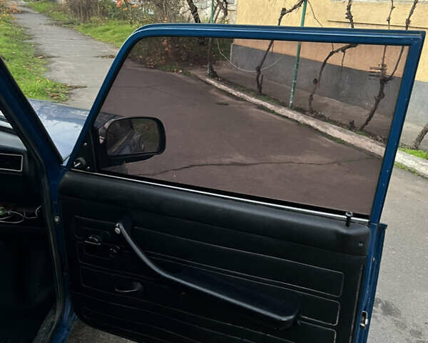 Синий ВАЗ 2107, объемом двигателя 1.57 л и пробегом 114 тыс. км за 1900 $, фото 17 на Automoto.ua