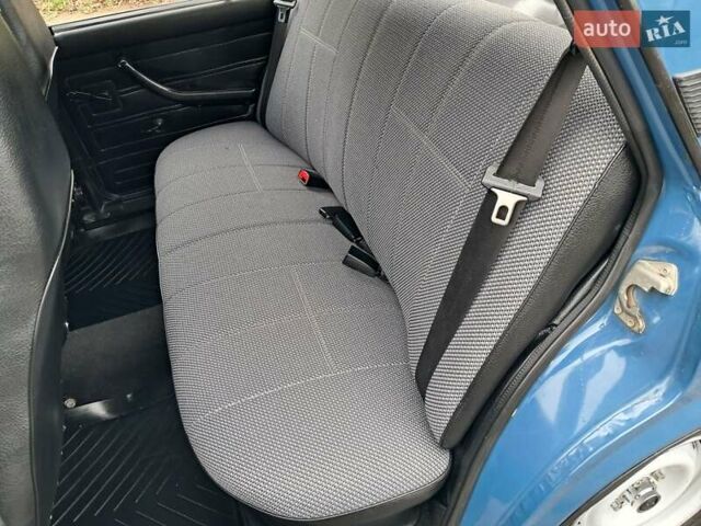 Синий ВАЗ 2107, объемом двигателя 1.5 л и пробегом 80 тыс. км за 3500 $, фото 31 на Automoto.ua