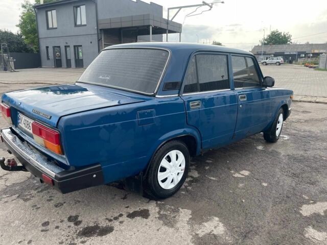 Синій ВАЗ 2107, об'ємом двигуна 1.5 л та пробігом 130 тис. км за 980 $, фото 4 на Automoto.ua