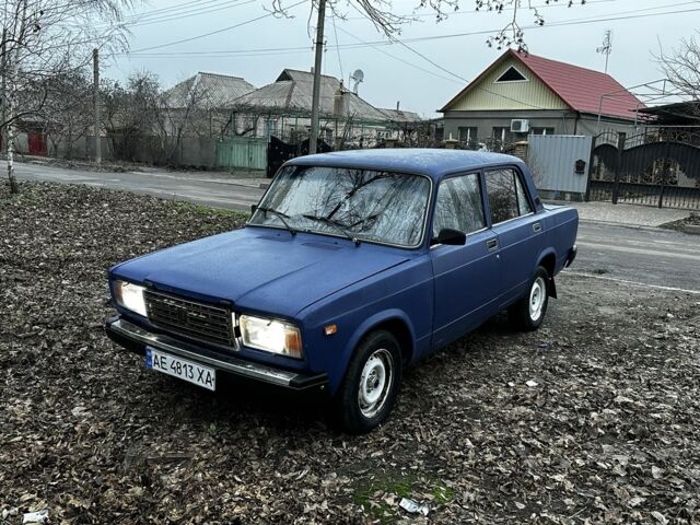Синий ВАЗ 2107, объемом двигателя 1.5 л и пробегом 225 тыс. км за 712 $, фото 1 на Automoto.ua