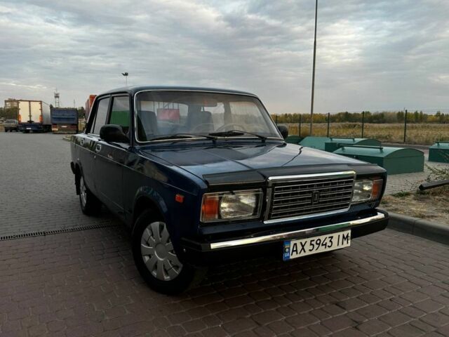 Синий ВАЗ 2107, объемом двигателя 1.5 л и пробегом 120 тыс. км за 1500 $, фото 1 на Automoto.ua