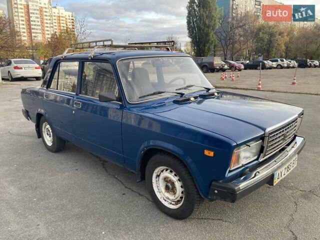 Синій ВАЗ 2107, об'ємом двигуна 1.57 л та пробігом 52 тис. км за 1950 $, фото 1 на Automoto.ua