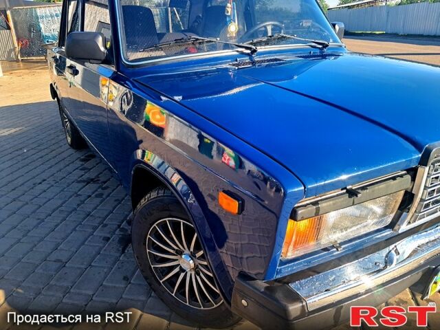 Синий ВАЗ 2107, объемом двигателя 1.5 л и пробегом 127 тыс. км за 1600 $, фото 7 на Automoto.ua