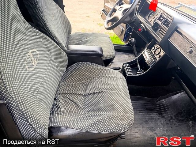 ВАЗ 2107 2008 у Харкові на Automoto.ua Синій ВАЗ 2107, об'ємом двигуна 1.5 л та пробігом 138 тис. км за 1700 $, фото 7 на Automoto.ua