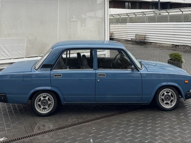 Синий ВАЗ 2107, объемом двигателя 1.5 л и пробегом 79 тыс. км за 1999 $, фото 2 на Automoto.ua