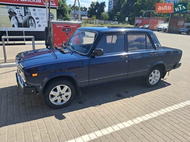 Синий ВАЗ 2107, объемом двигателя 1.45 л и пробегом 55 тыс. км за 2700 $, фото 11 на Automoto.ua
