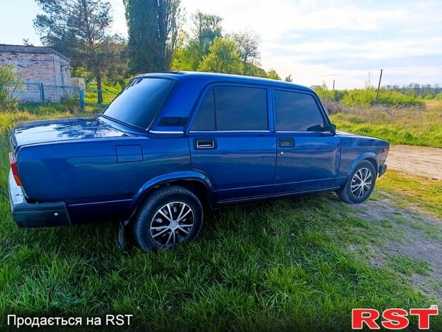 ВАЗ 2107 2008 у Харкові на Automoto.ua Синій ВАЗ 2107, об'ємом двигуна 1.5 л та пробігом 138 тис. км за 1700 $, фото 3 на Automoto.ua