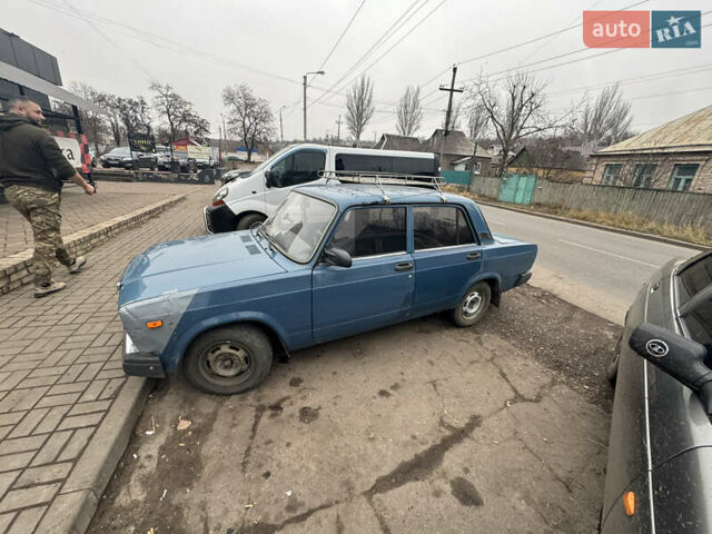 Синий ВАЗ 2107, объемом двигателя 0 л и пробегом 991 тыс. км за 1100 $, фото 2 на Automoto.ua