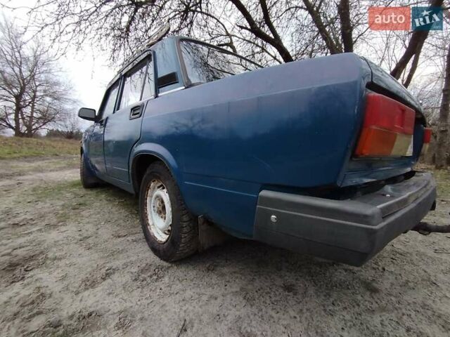 Синий ВАЗ 2107, объемом двигателя 1.5 л и пробегом 59 тыс. км за 1200 $, фото 11 на Automoto.ua