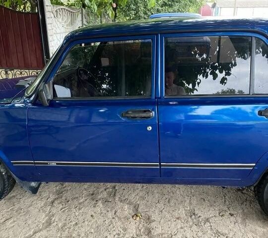 Синий ВАЗ 2107, объемом двигателя 1.6 л и пробегом 150 тыс. км за 846 $, фото 4 на Automoto.ua