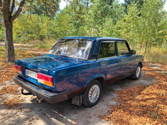 Синий ВАЗ 2107, объемом двигателя 1.5 л и пробегом 120 тыс. км за 1005 $, фото 2 на Automoto.ua