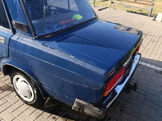 Синій ВАЗ 2107, об'ємом двигуна 1.5 л та пробігом 123 тис. км за 1202 $, фото 6 на Automoto.ua