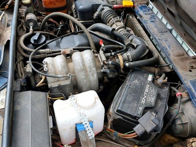 Синій ВАЗ 2107, об'ємом двигуна 1.5 л та пробігом 0 тис. км за 1000 $, фото 4 на Automoto.ua