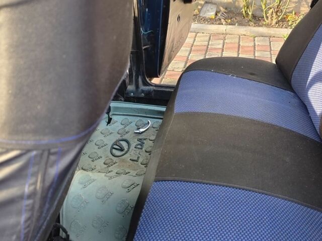 Синій ВАЗ 2107, об'ємом двигуна 0 л та пробігом 120 тис. км за 1110 $, фото 6 на Automoto.ua