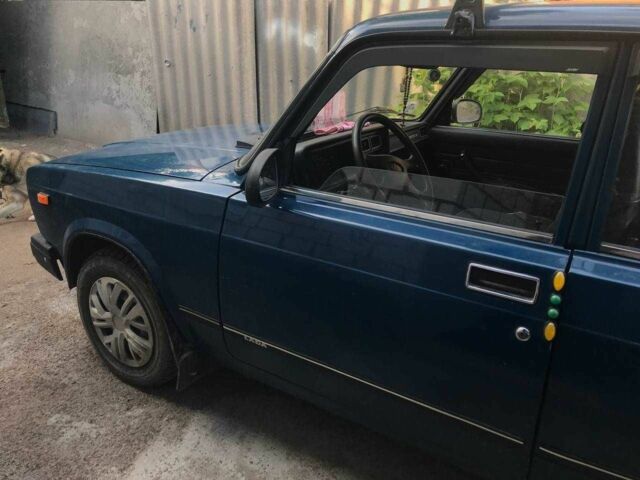 Синий ВАЗ 2107, объемом двигателя 1.6 л и пробегом 73 тыс. км за 1000 $, фото 5 на Automoto.ua