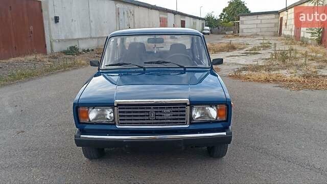 Синій ВАЗ 2107, об'ємом двигуна 1.6 л та пробігом 35 тис. км за 3650 $, фото 6 на Automoto.ua