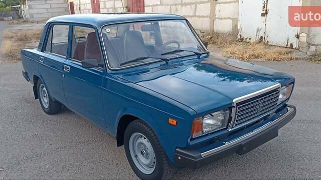 Синій ВАЗ 2107, об'ємом двигуна 1.6 л та пробігом 35 тис. км за 3650 $, фото 10 на Automoto.ua