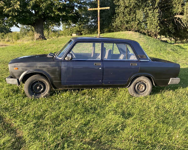 Синий ВАЗ 2107, объемом двигателя 1.5 л и пробегом 122 тыс. км за 1200 $, фото 3 на Automoto.ua