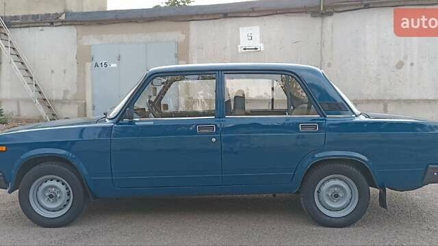 Синій ВАЗ 2107, об'ємом двигуна 1.6 л та пробігом 35 тис. км за 3650 $, фото 21 на Automoto.ua