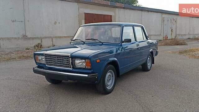 Синій ВАЗ 2107, об'ємом двигуна 1.6 л та пробігом 35 тис. км за 3650 $, фото 9 на Automoto.ua