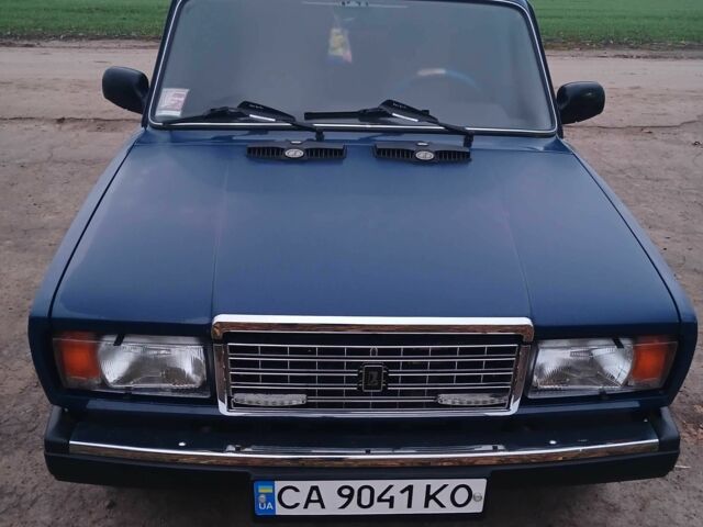 Синий ВАЗ 2107, объемом двигателя 0 л и пробегом 2 тыс. км за 3200 $, фото 1 на Automoto.ua