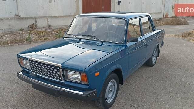 Синій ВАЗ 2107, об'ємом двигуна 1.6 л та пробігом 35 тис. км за 3650 $, фото 8 на Automoto.ua