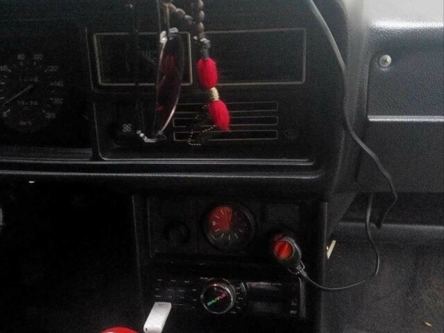 Синий ВАЗ 2107, объемом двигателя 1.5 л и пробегом 59 тыс. км за 2300 $, фото 12 на Automoto.ua