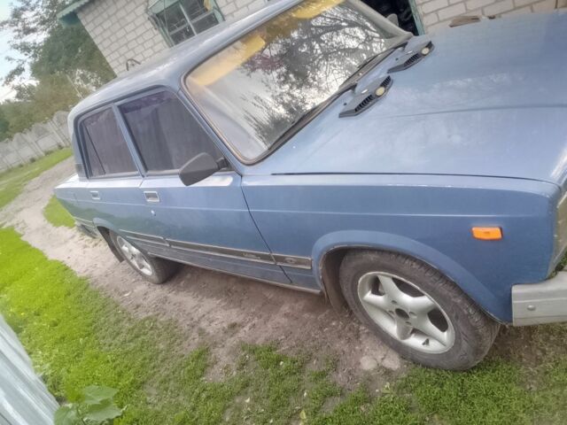 Синий ВАЗ 2107, объемом двигателя 1 л и пробегом 3 тыс. км за 841 $, фото 1 на Automoto.ua