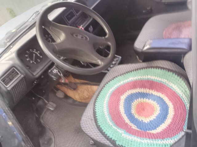 Синий ВАЗ 2107, объемом двигателя 1 л и пробегом 3 тыс. км за 841 $, фото 5 на Automoto.ua