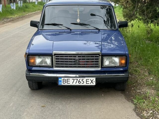 Синий ВАЗ 2107, объемом двигателя 1.6 л и пробегом 25 тыс. км за 800 $, фото 1 на Automoto.ua