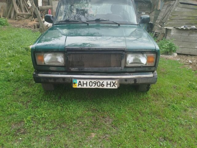 Зеленый ВАЗ 2107, объемом двигателя 1 л и пробегом 55 тыс. км за 286 $, фото 7 на Automoto.ua