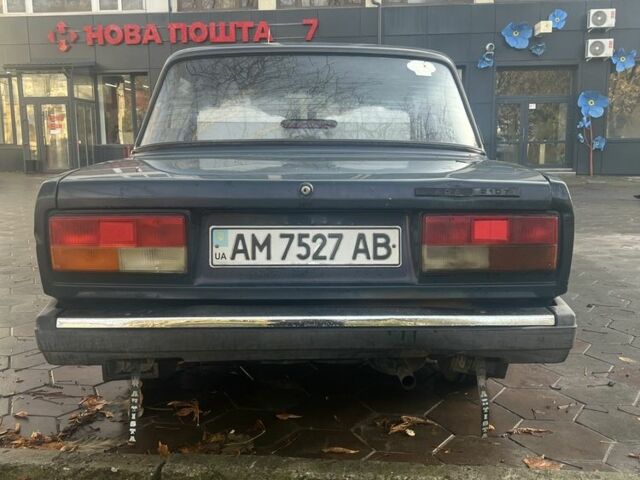 Зелений ВАЗ 2107, об'ємом двигуна 1.5 л та пробігом 1000 тис. км за 1550 $, фото 5 на Automoto.ua