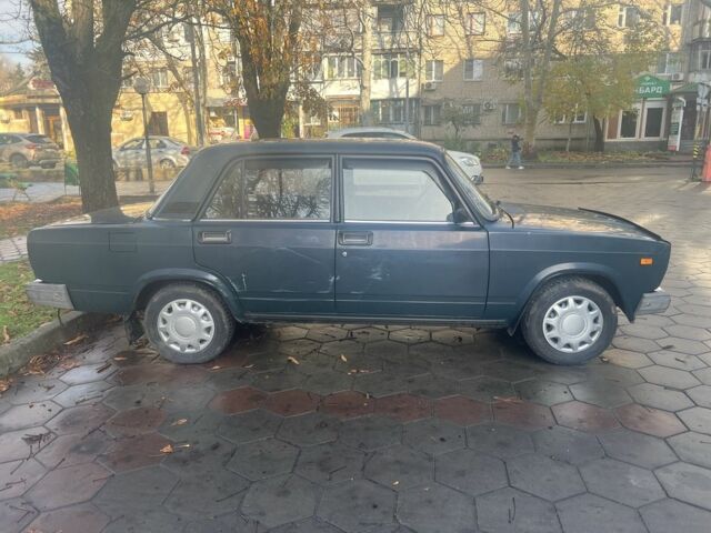 Зелений ВАЗ 2107, об'ємом двигуна 1.5 л та пробігом 1000 тис. км за 1550 $, фото 4 на Automoto.ua