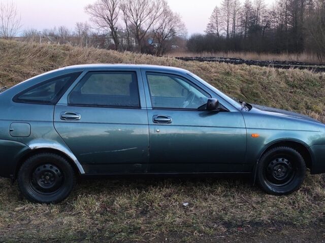 Зелений ВАЗ 2107, об'ємом двигуна 1.6 л та пробігом 250 тис. км за 1800 $, фото 3 на Automoto.ua