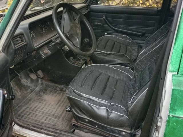 Зеленый ВАЗ 2107, объемом двигателя 0 л и пробегом 84 тыс. км за 454 $, фото 3 на Automoto.ua