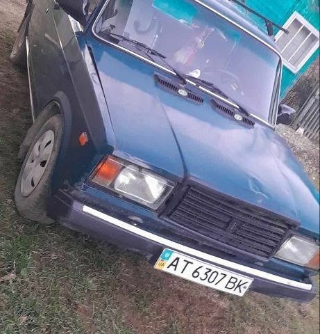 Зеленый ВАЗ 2107, объемом двигателя 0 л и пробегом 90 тыс. км за 600 $, фото 2 на Automoto.ua