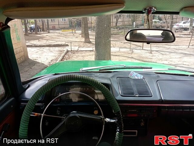Зеленый ВАЗ 2107, объемом двигателя 12 л и пробегом 0 тыс. км за 510 $, фото 2 на Automoto.ua