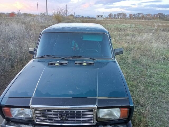 ВАЗ 2107 1982 у Дніпро (Дніпропетровську) на Automoto.ua Зелений ВАЗ 2107, об'ємом двигуна 0 л та пробігом 75 тис. км за 713 $, фото 2 на Automoto.ua