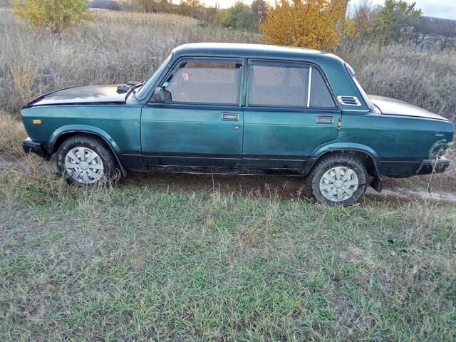 ВАЗ 2107 1982 у Дніпро (Дніпропетровську) на Automoto.ua Зелений ВАЗ 2107, об'ємом двигуна 0 л та пробігом 75 тис. км за 713 $, фото 3 на Automoto.ua