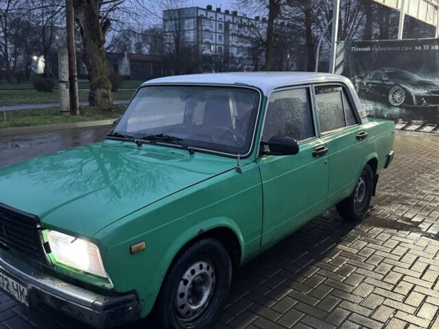 Зеленый ВАЗ 2107, объемом двигателя 1.5 л и пробегом 50 тыс. км за 710 $, фото 1 на Automoto.ua
