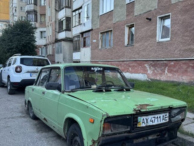 Зеленый ВАЗ 2107, объемом двигателя 1.6 л и пробегом 183 тыс. км за 345 $, фото 2 на Automoto.ua