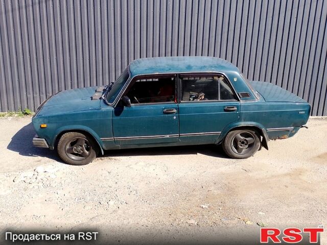 Зеленый ВАЗ 2107, объемом двигателя 1.5 л и пробегом 0 тыс. км за 550 $, фото 2 на Automoto.ua
