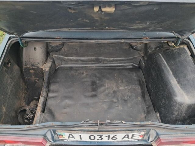 Зеленый ВАЗ 2107, объемом двигателя 1.5 л и пробегом 500 тыс. км за 355 $, фото 9 на Automoto.ua