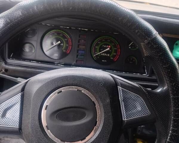 Зелений ВАЗ 2107, об'ємом двигуна 1.3 л та пробігом 130 тис. км за 2000 $, фото 2 на Automoto.ua