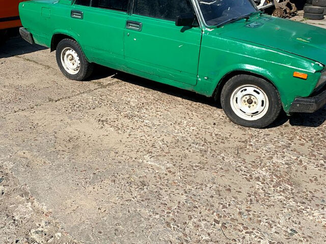 Зеленый ВАЗ 2107, объемом двигателя 1.3 л и пробегом 0 тыс. км за 240 $, фото 1 на Automoto.ua
