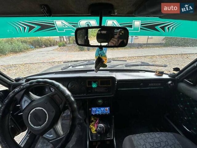 Зелений ВАЗ 2107, об'ємом двигуна 1.3 л та пробігом 130 тис. км за 2000 $, фото 7 на Automoto.ua