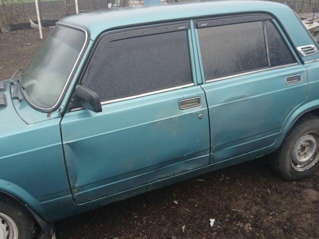 Зелений ВАЗ 2107, об'ємом двигуна 5 л та пробігом 3 тис. км за 593 $, фото 3 на Automoto.ua