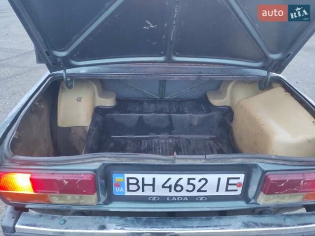 Зеленый ВАЗ 2107, объемом двигателя 1.29 л и пробегом 60 тыс. км за 900 $, фото 1 на Automoto.ua